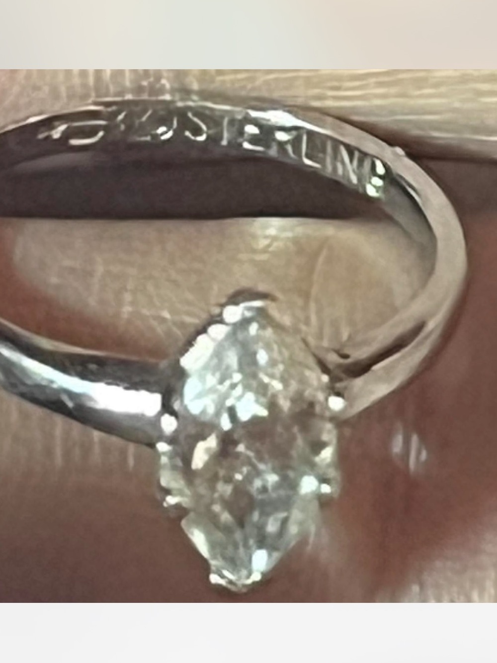 Vintage Sterling Silver Marquise-Cut CZ Ring size 4.5 - Picture 3 of 4